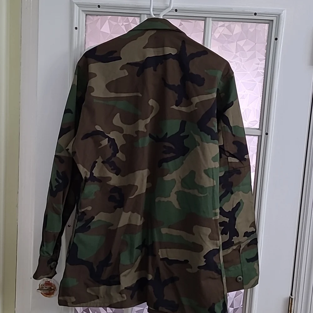 Military Camouflage BDU Shirt - Picture 2 of 5